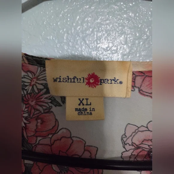 Wishful Park Pink and Cream Floral Kimono - Picture 2 of 4